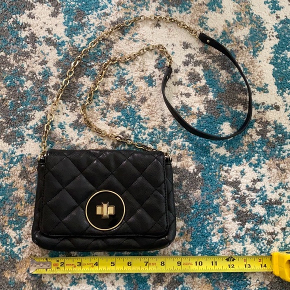 Banana Republic quilted purse with chain - Picture 2 of 11